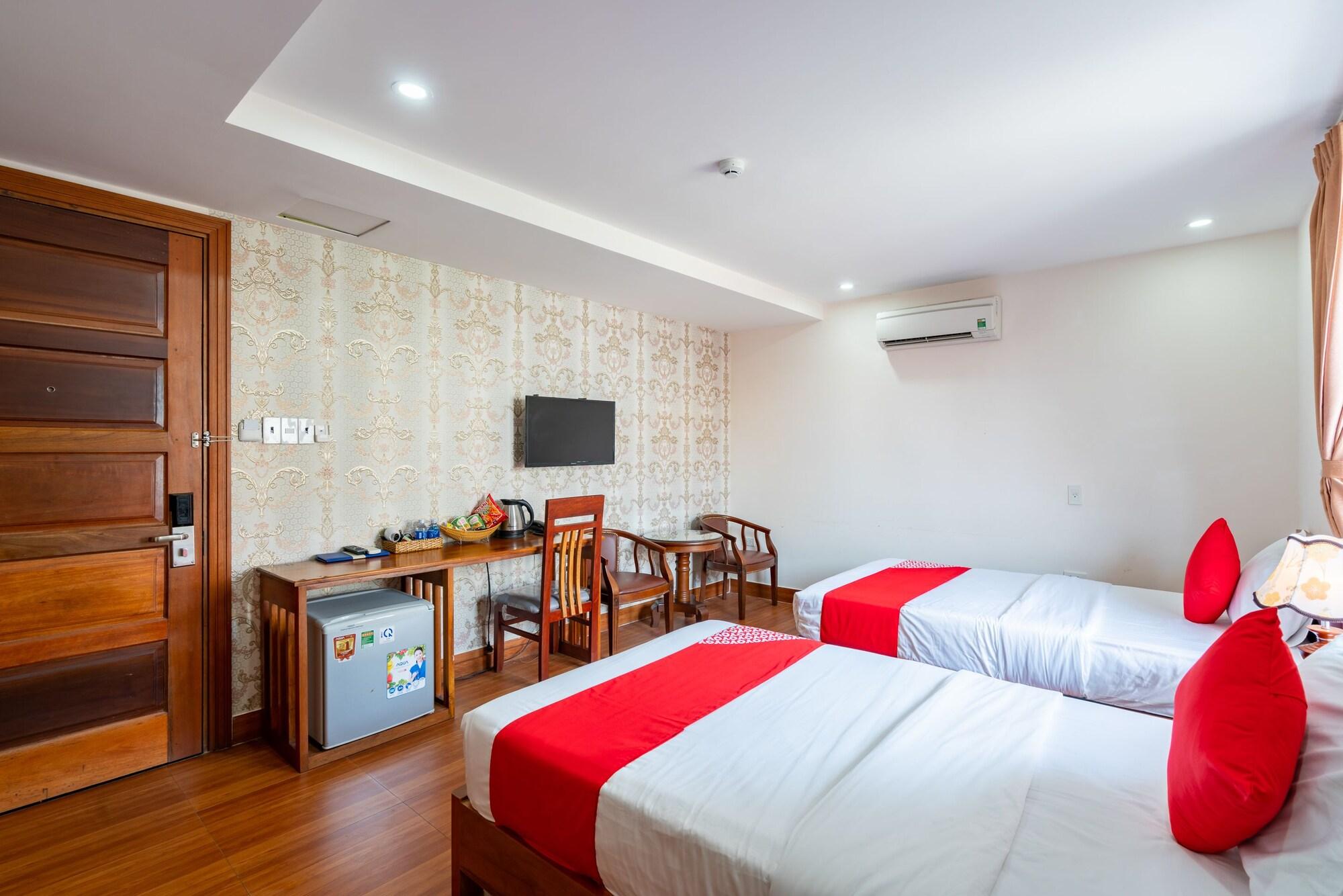Oyo 236 Hoa Mai Boutique Hotel Da Nang Exterior foto