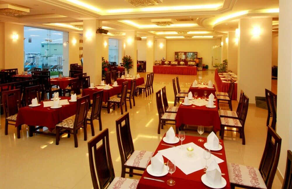 Oyo 236 Hoa Mai Boutique Hotel Da Nang Exterior foto